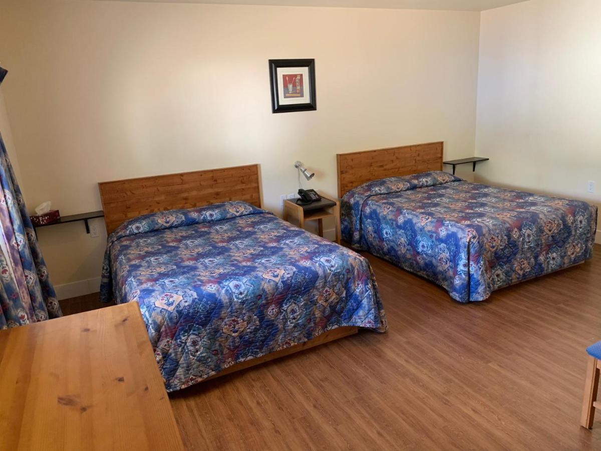 Gateway Motel Minnedosa Esterno foto